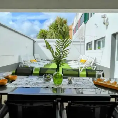 펜션 Urban Park House