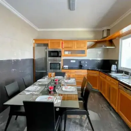 펜션 Urban Park House