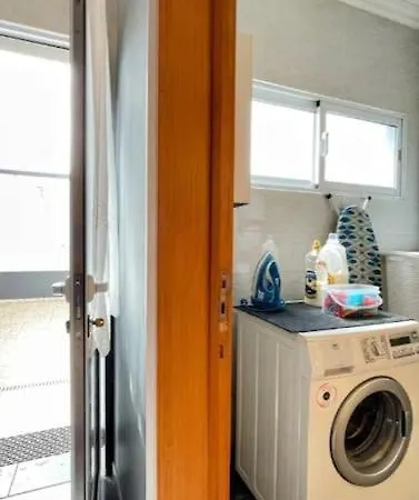 Urban Park House 펜션 Fajã de Baixo